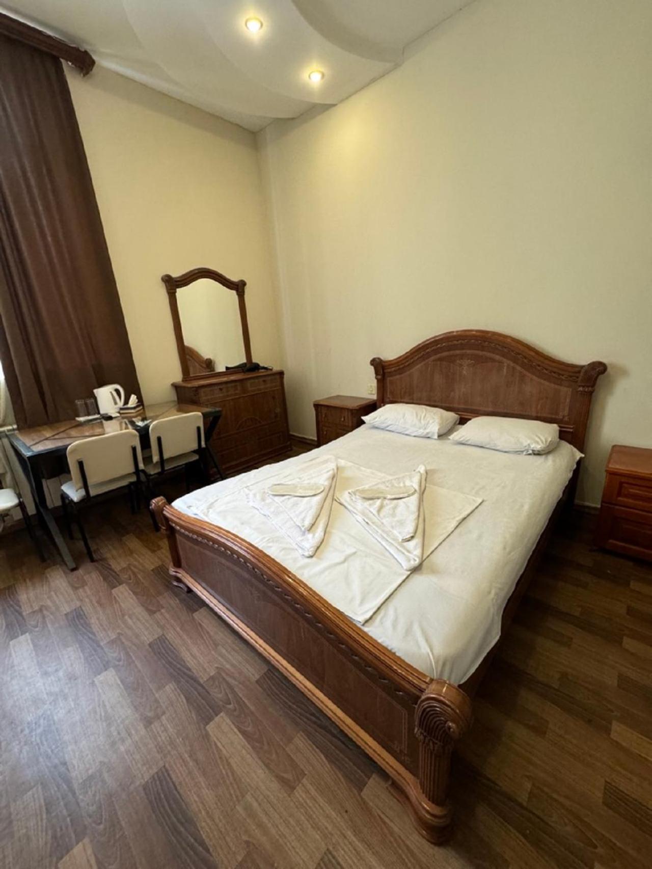 New Bella Hotel Erywań Zewnętrze zdjęcie